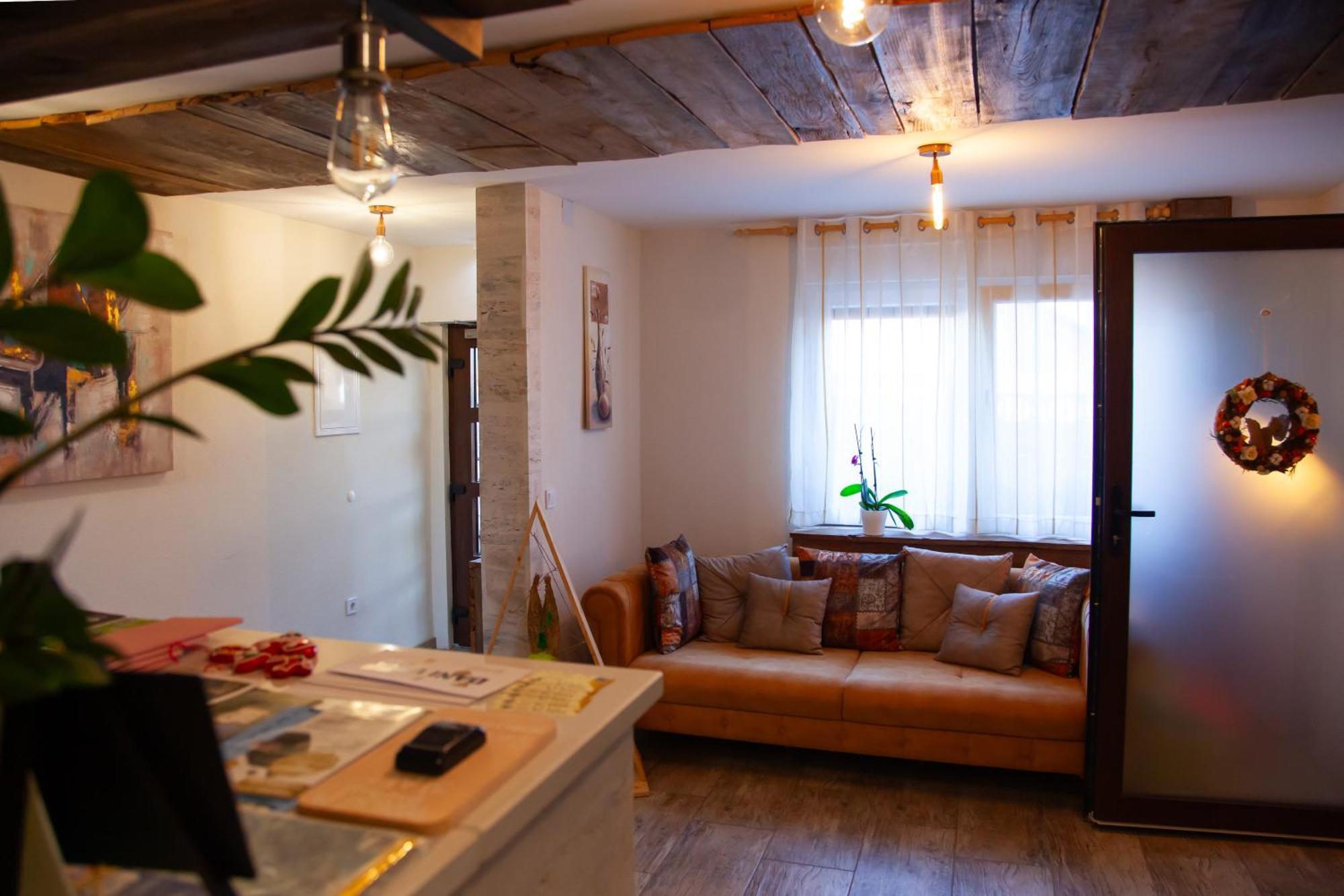 Sobe App Moj Hir Bed And Breakfast Jastrebarsko Esterno foto